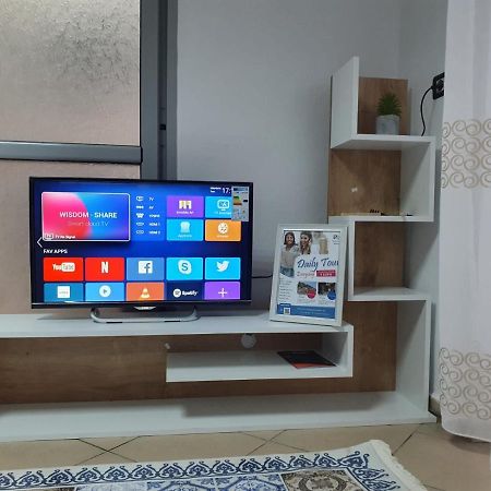 New# Bright Apartment-Tirana City Center Bagian luar foto