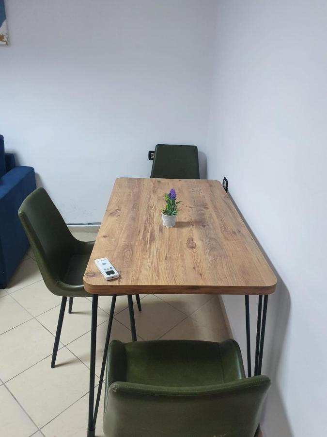 New# Bright Apartment-Tirana City Center Bagian luar foto